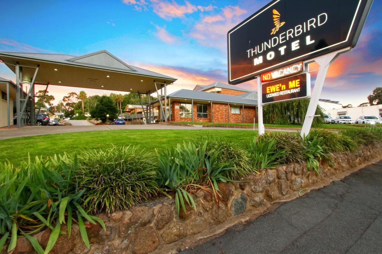 Thunderbird Motel Yass Exterior foto